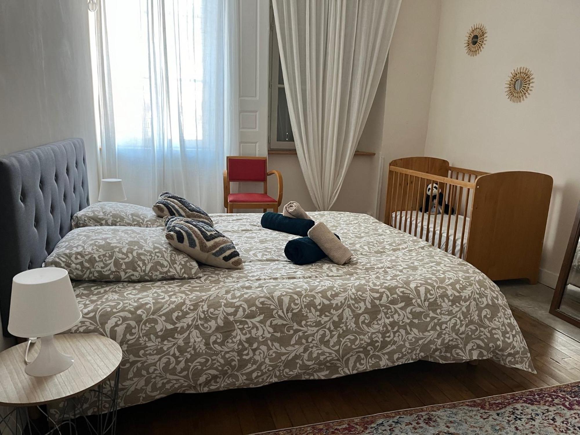 La Villa Louana 2 Appartement 100 M2 Charme De L Ancien En Coeur De Ville Обюсон Екстериор снимка